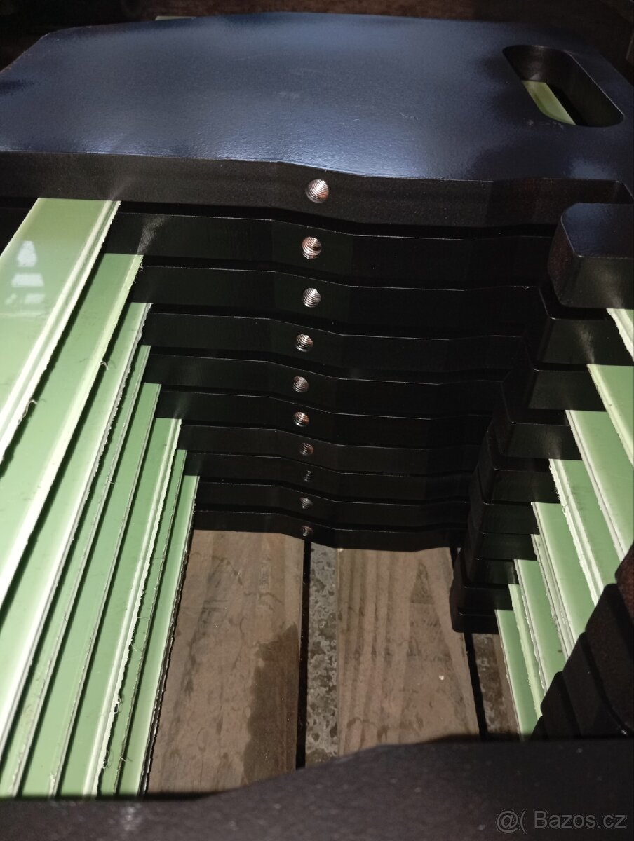 Zetor závaží (kanystry) - 3