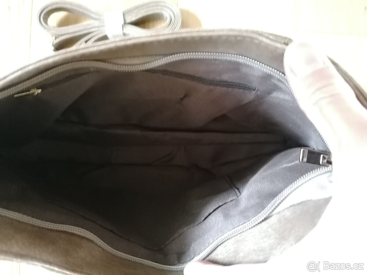 Koženkova kabelka tmavě hneda - 3