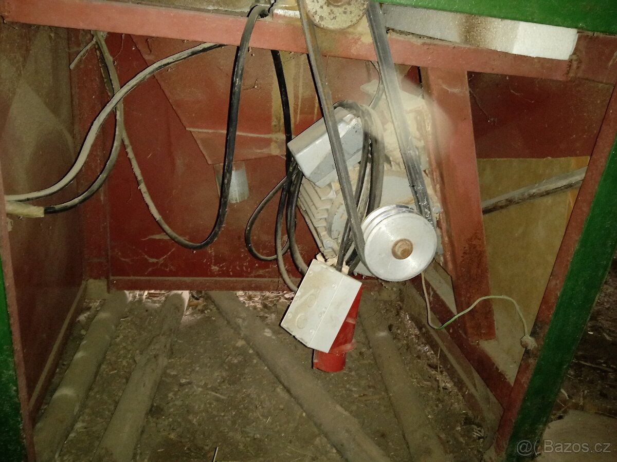 Stolní kotoučová pila - 3