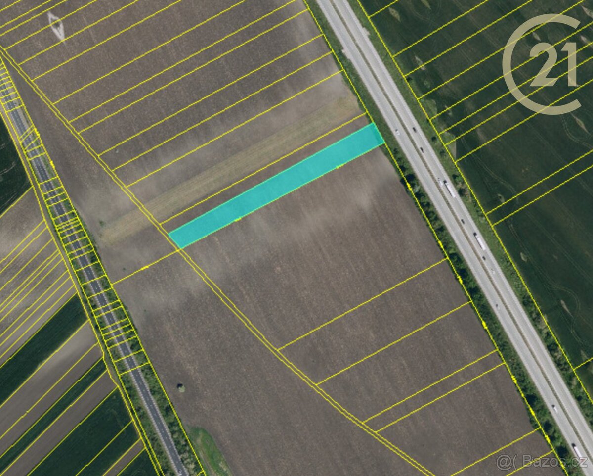 Prodej zemědělských a investičních pozemků ve Velkých Pav... - 3