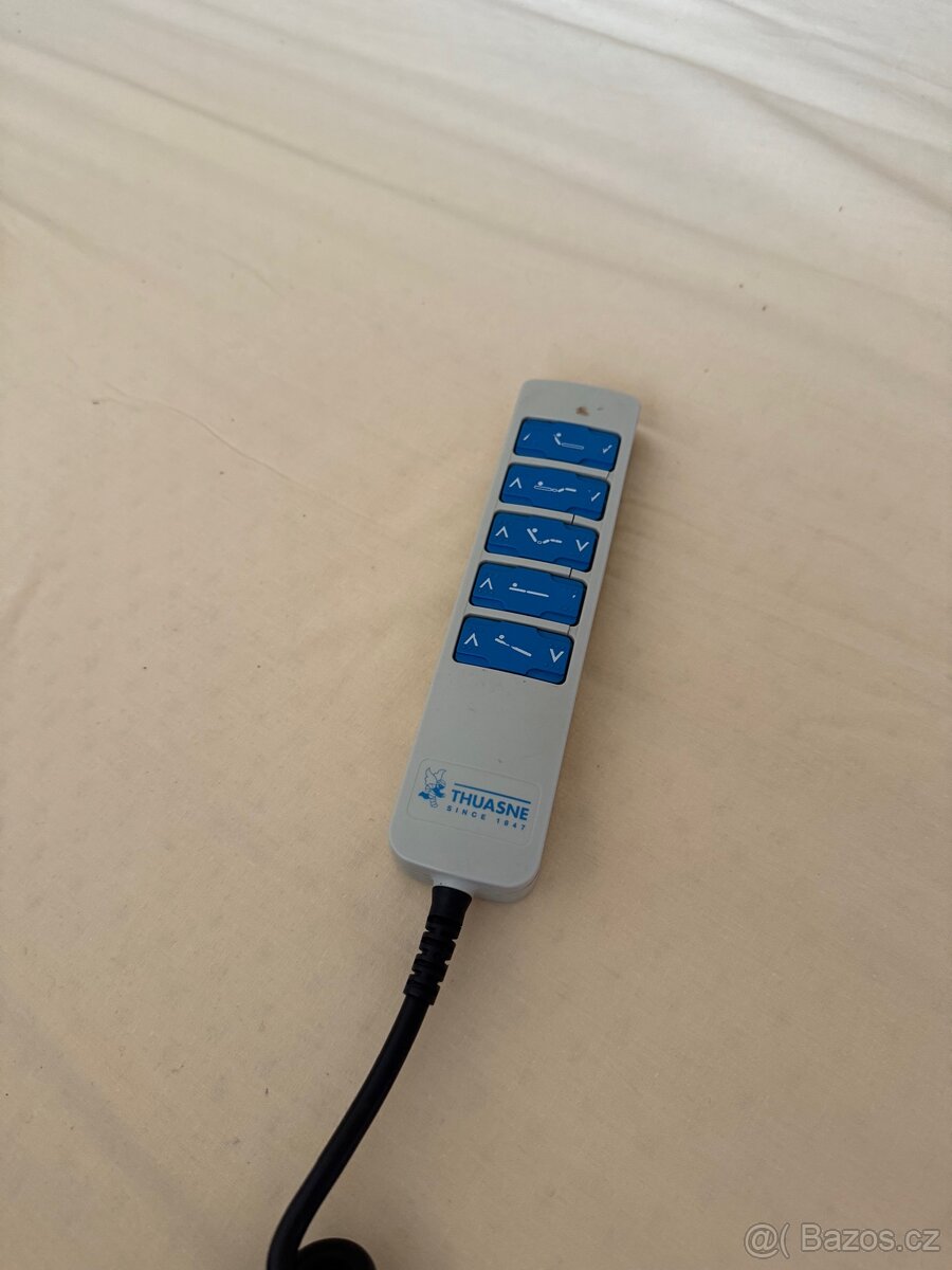 Polohovaci postel - 3