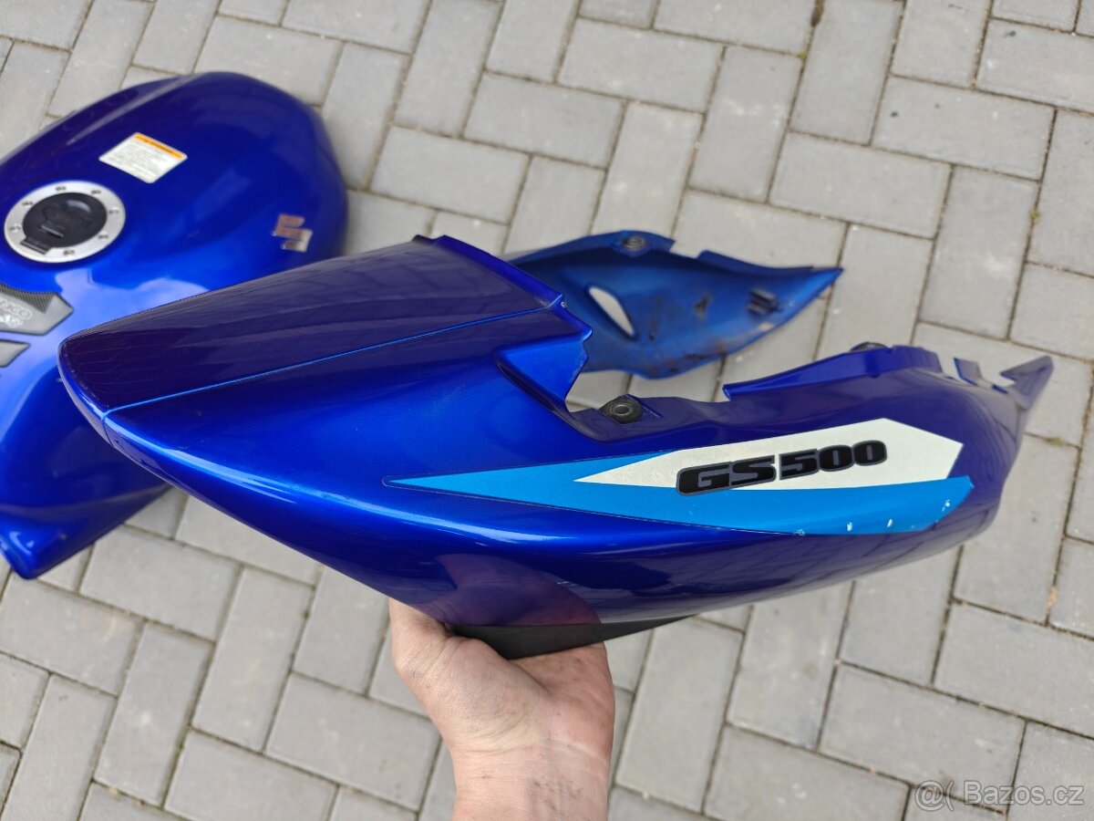 Suzuki GS 500 - plasty - sedačka - 3