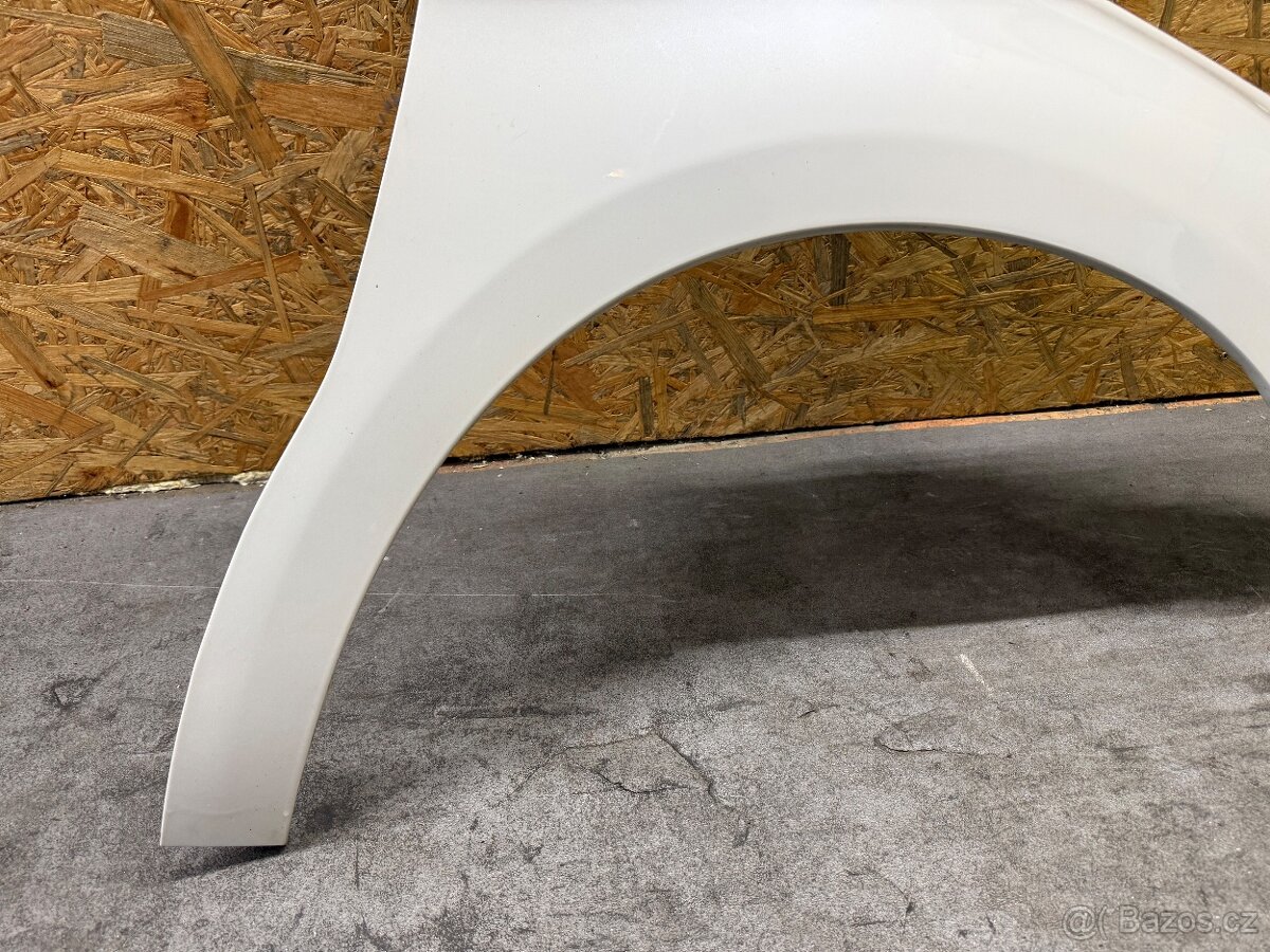 Pravý blatnik Citroen DS4 2011-2015 TOP - 3