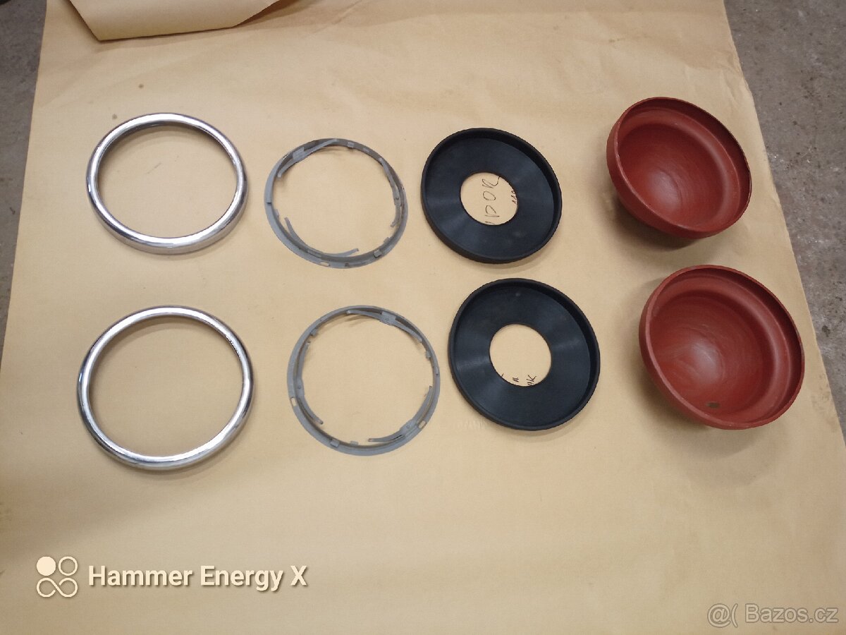 Tatra 600 Tatraplan..škoda 1200-1201 předni svetla - 3