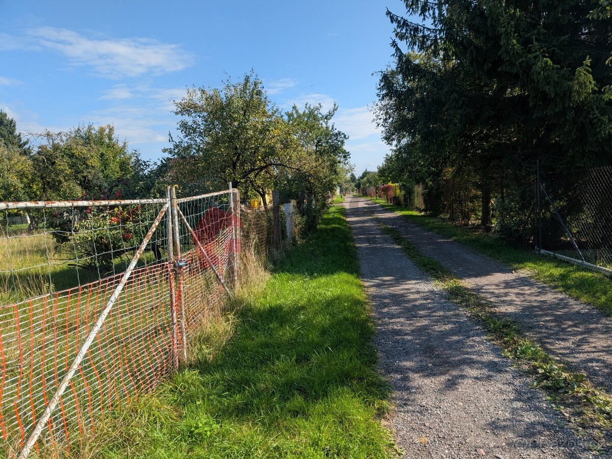 Prodej stavebního pozemku v Chlumci nad Cidlinou - 3