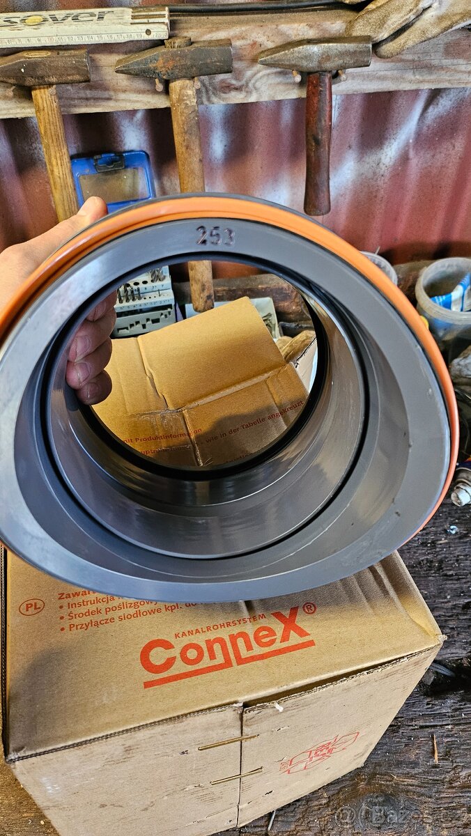 Kanalizační odbočka 160/250 - 3