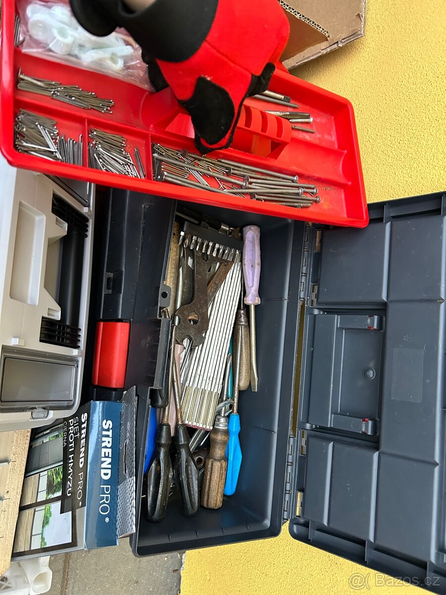 Nářadí, vybavení dílny atd - 3