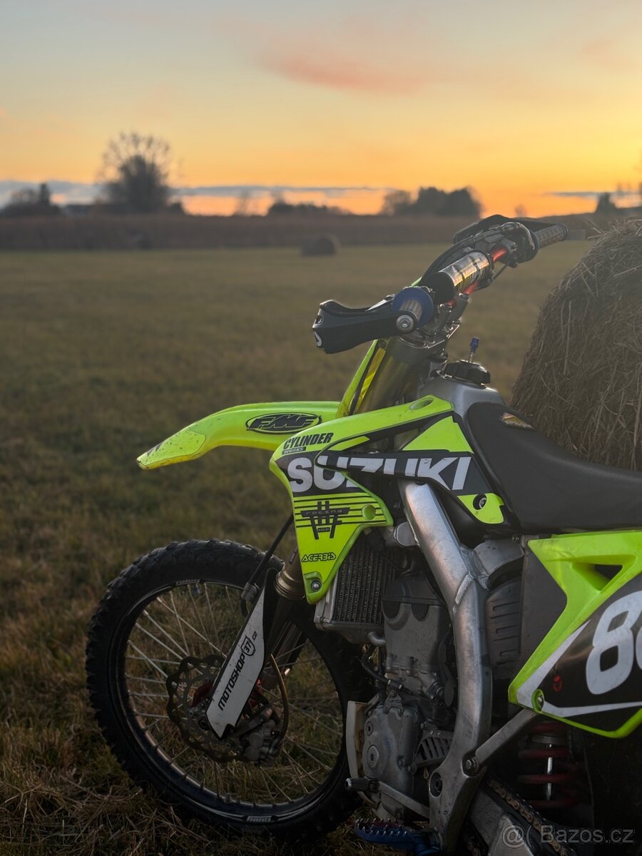 Suzuki rm250z - 3