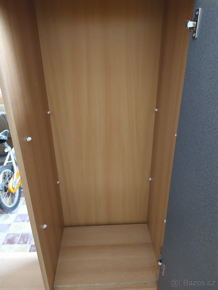 MODERNÍ STĚNA DO POKOJE/OBÝVÁKU/KANCELÁŘE - 3