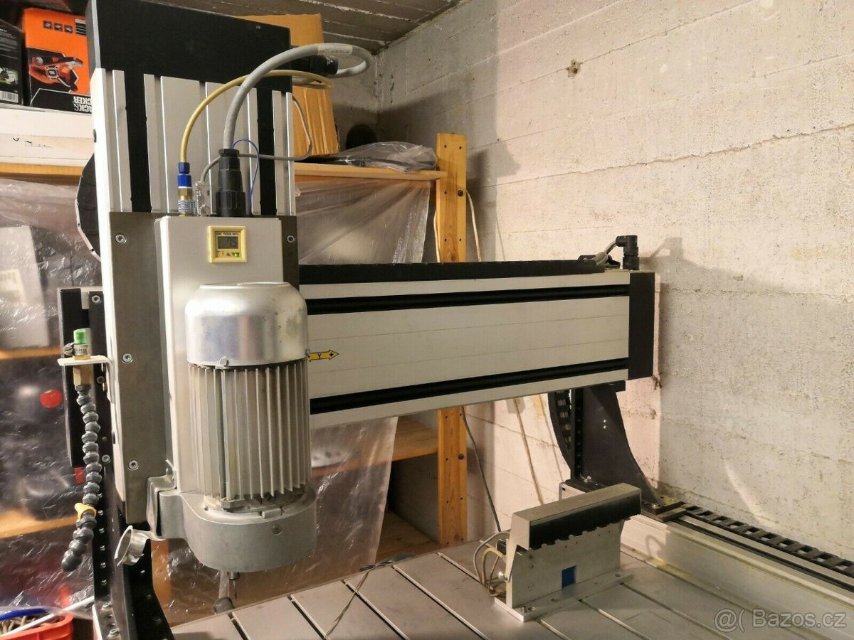 CNC portálová frézka ISEL - 3