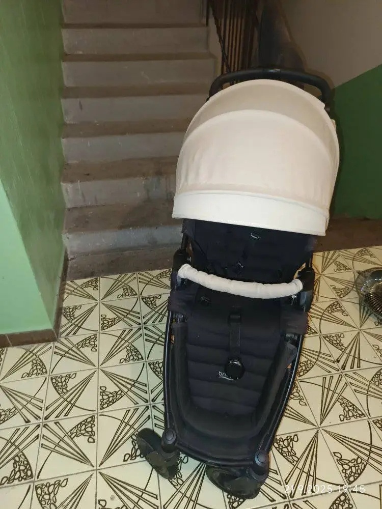 Prodám kočárek Britax plus - 3