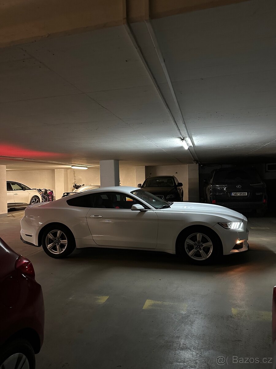 Ford Mustang 2.3 EcoBoost 2015 - 3