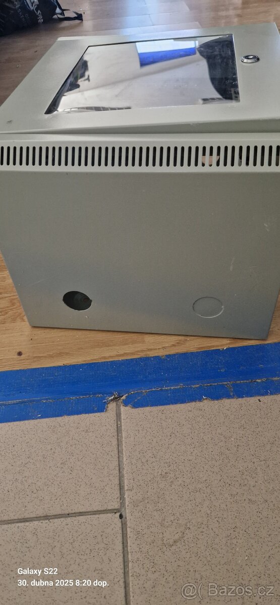 Datacom 10" nástěnní 9U - 3