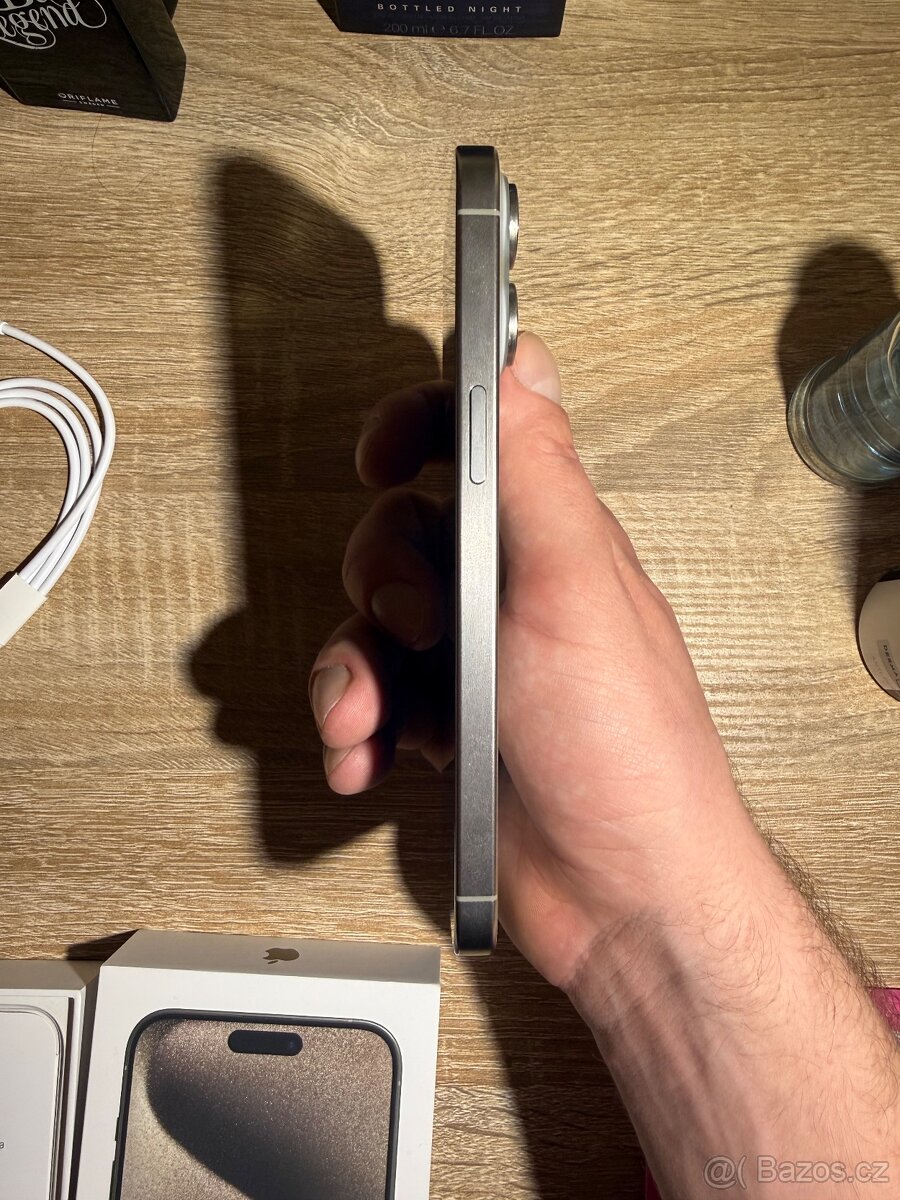 iPhone 15 Pro Max 256 Gb Titan - 3