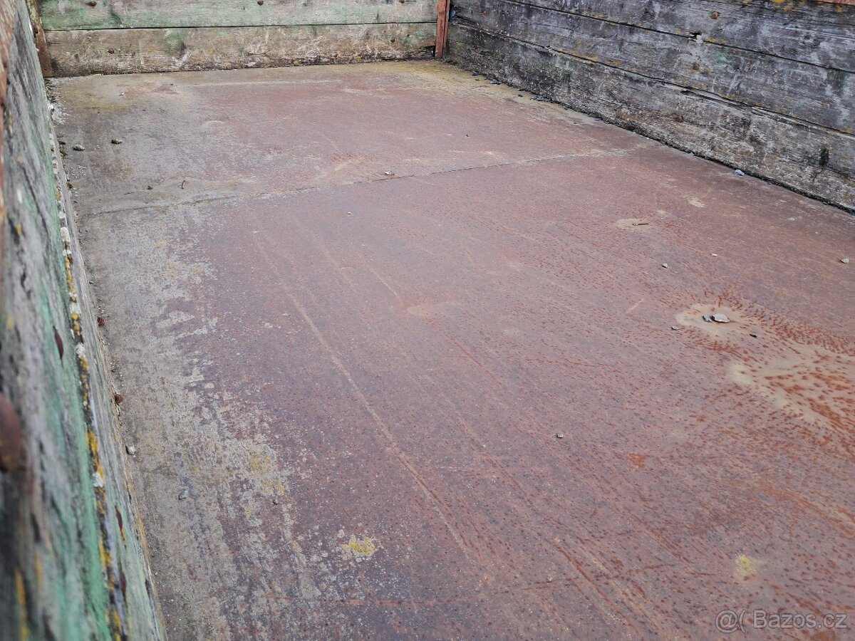 Sklopný jednoosý vlek za traktor - 3