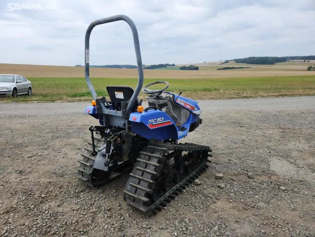 JAPONSKÝ PÁSOVÝ MALOTRAKTOR ISEKI TPC15 - 3