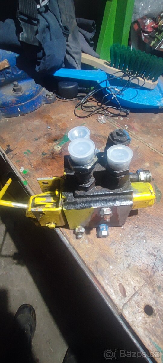 Hydraulický rozvaděč bulhar - 3