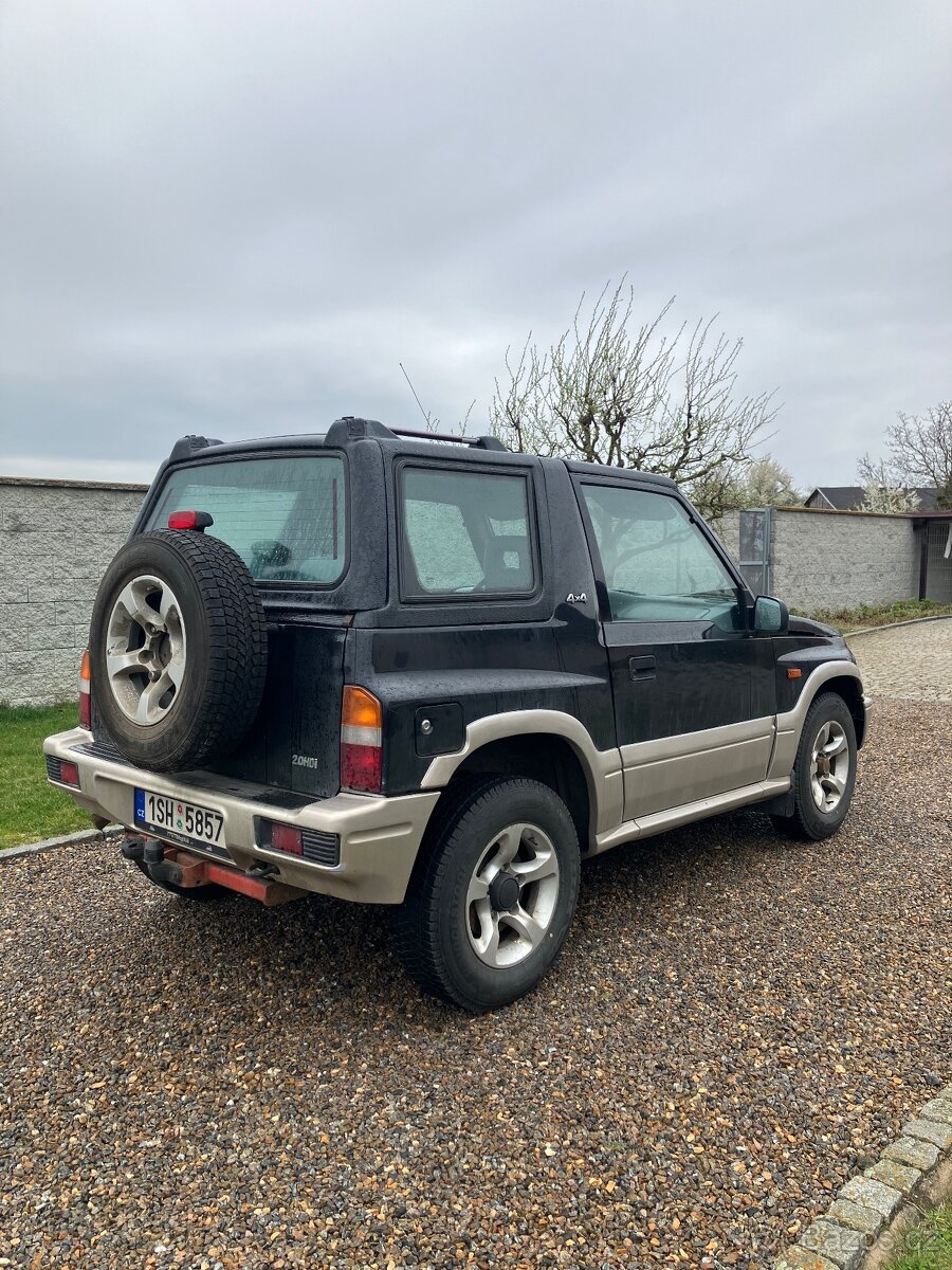 Suzuki Vitara 2.0 HDI - 3