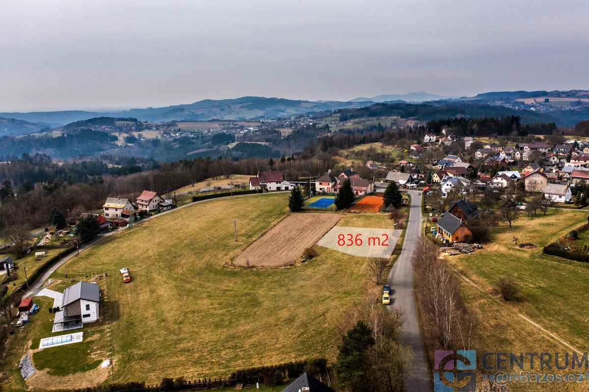 Prodej pozemku 836 m2 - 3