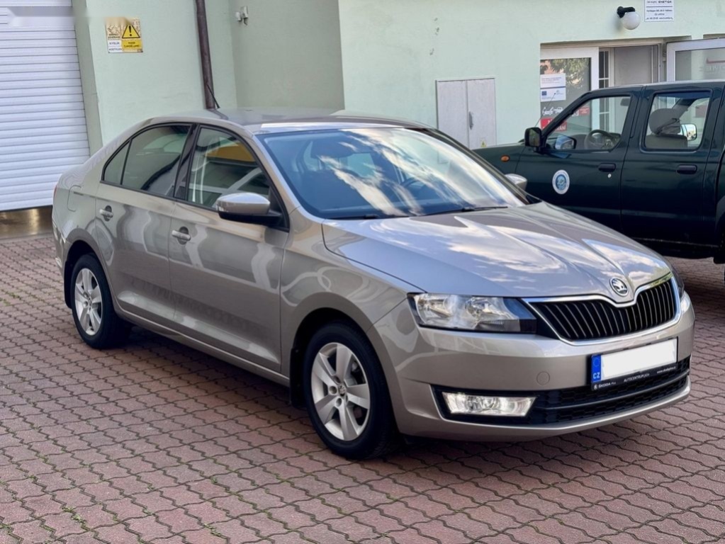 Škoda Rapid,1.2TSI Ambition ČR - 3