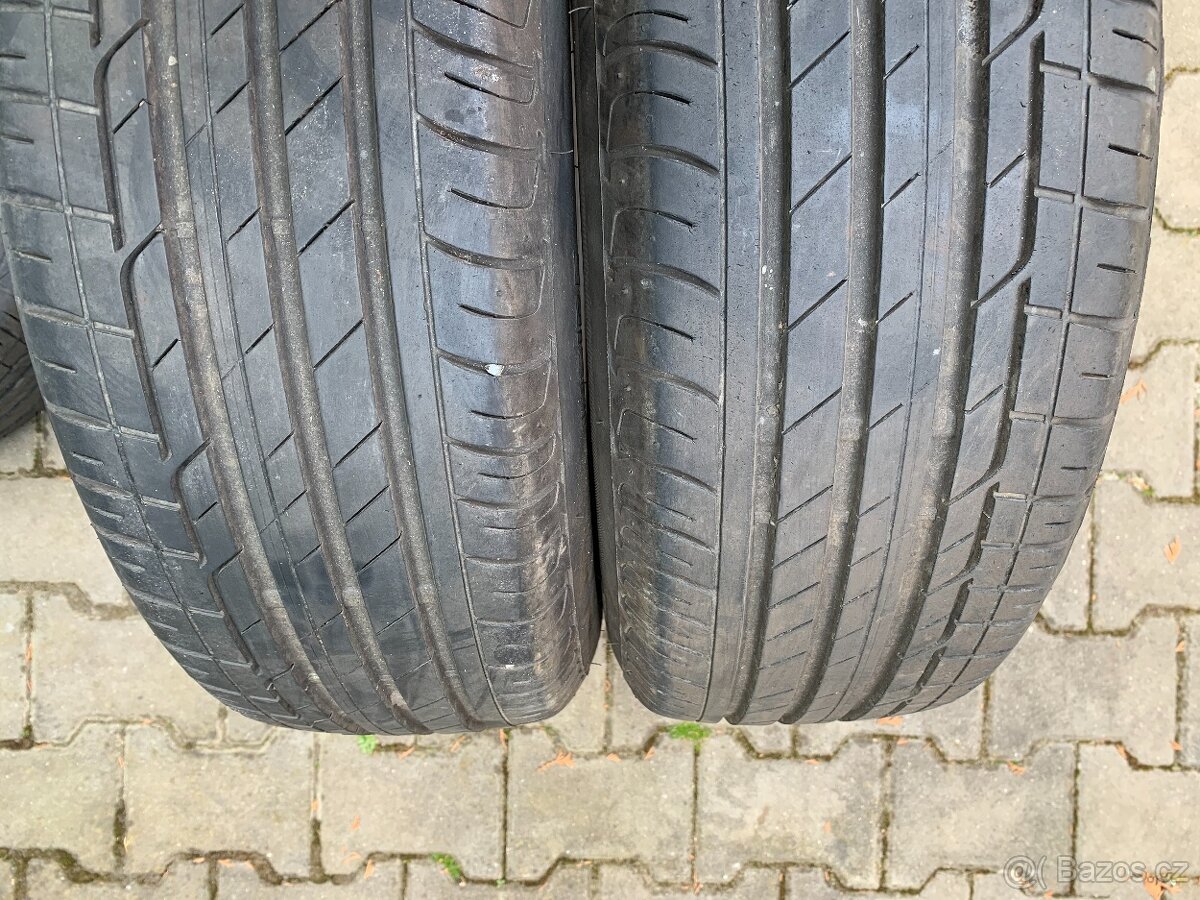 Mazda 215/60/16 - 3