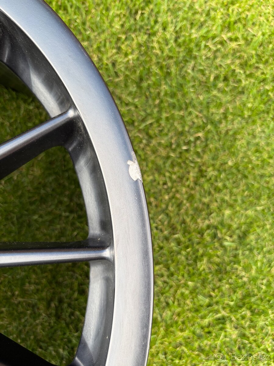 Litá kola BMW 18” - 3