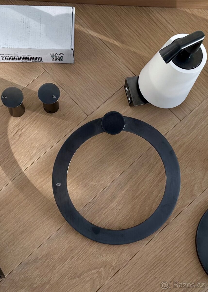 Gessi - luxusní koupelnový set CONO PC 190.000Kc nový - 3