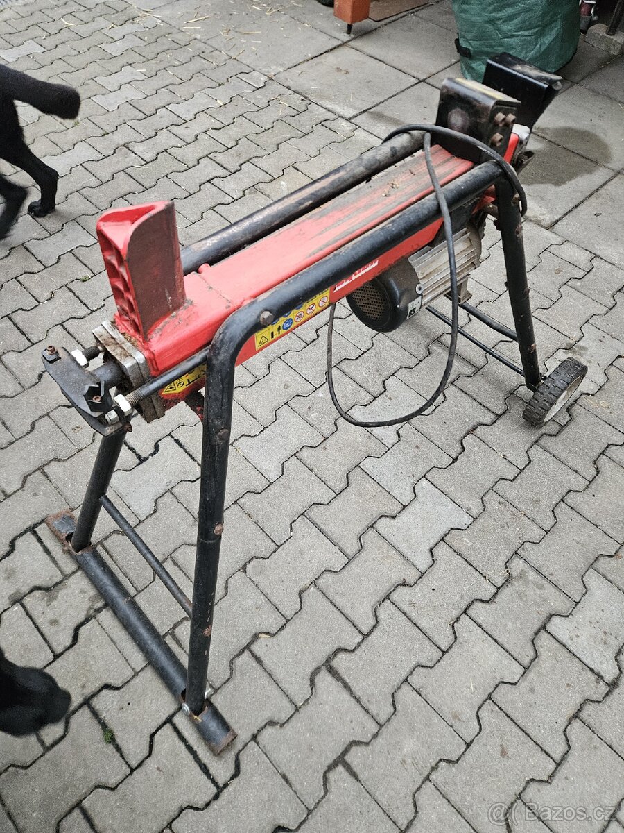 HECHT 656 štípač dříví - 3