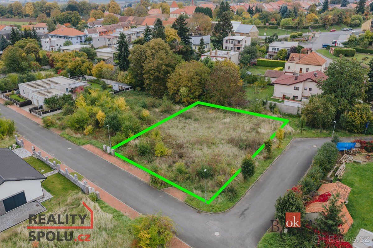 Prodej, pozemky/bydlení, 939 m2, Zahradní, Kouřim, Kolín [ID - 3