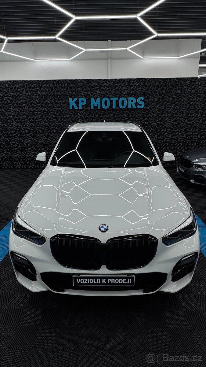 BMW X5 30d xDrive,G05,M paket,ČR,DPH,servis BMW - 3
