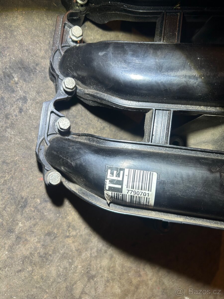 Sání - m57d30 173 kw (306d3) - 3