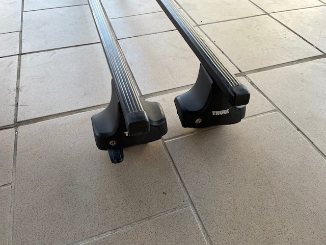 Základní nosič |Kia Rio 2008 - 3