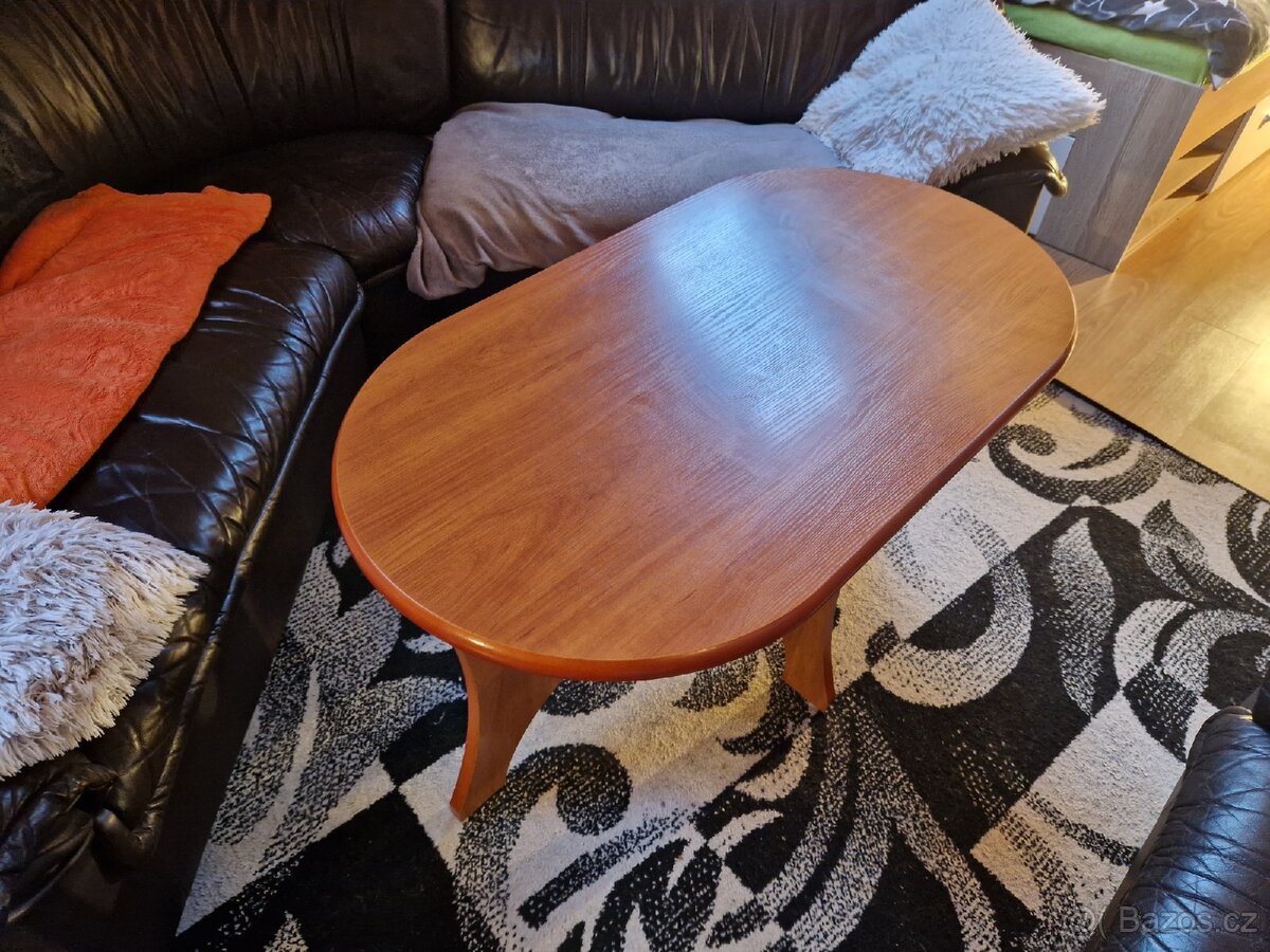 Dřevěný stůl - 3