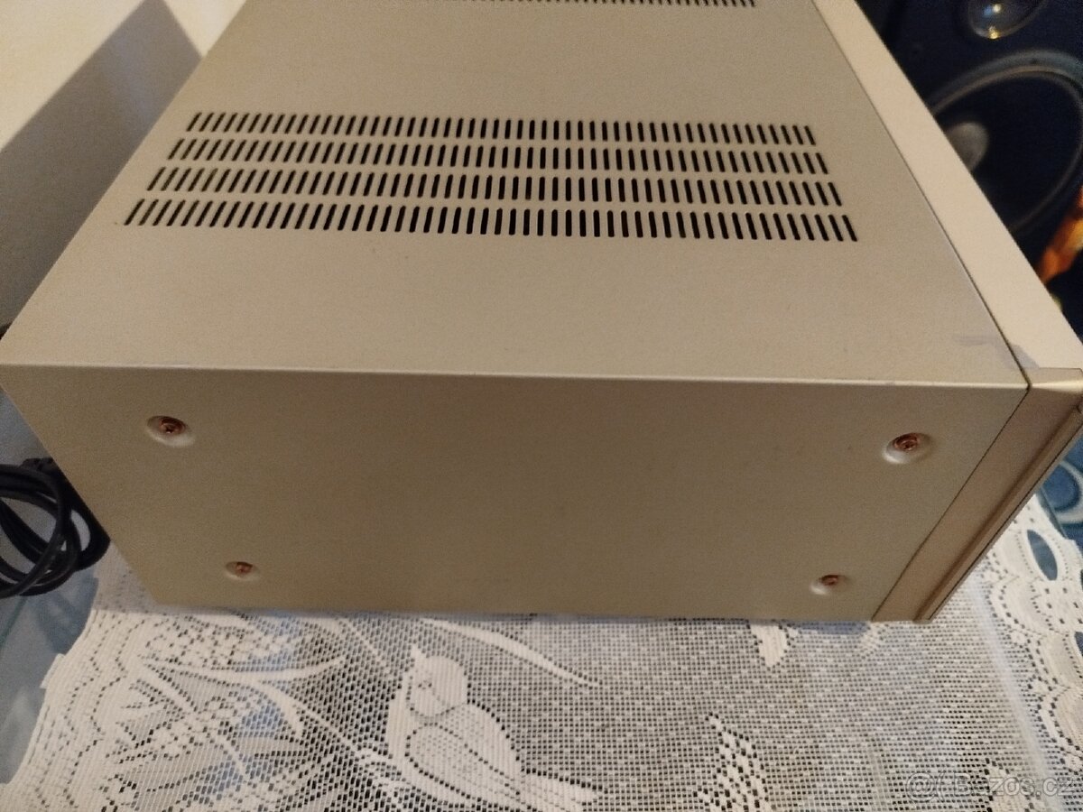 Marantz PM 7200 třída A plus tuner - 3