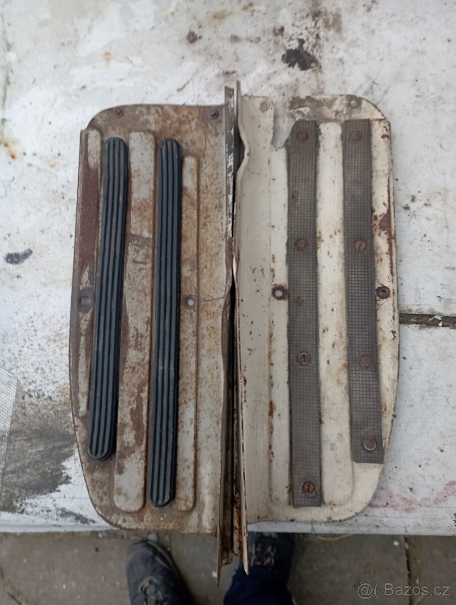 REVMA PLECHY JAWA 20 - 3