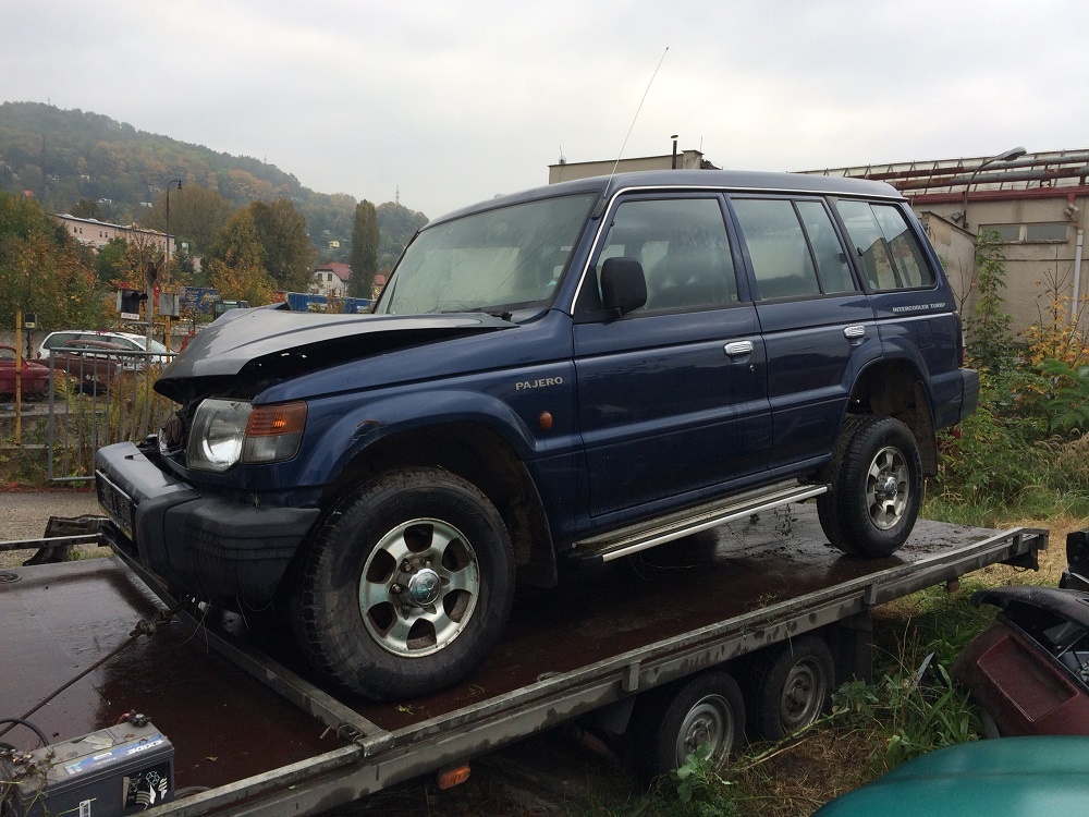 Mitsubishi Pajero 2 - náhradní díly - 3