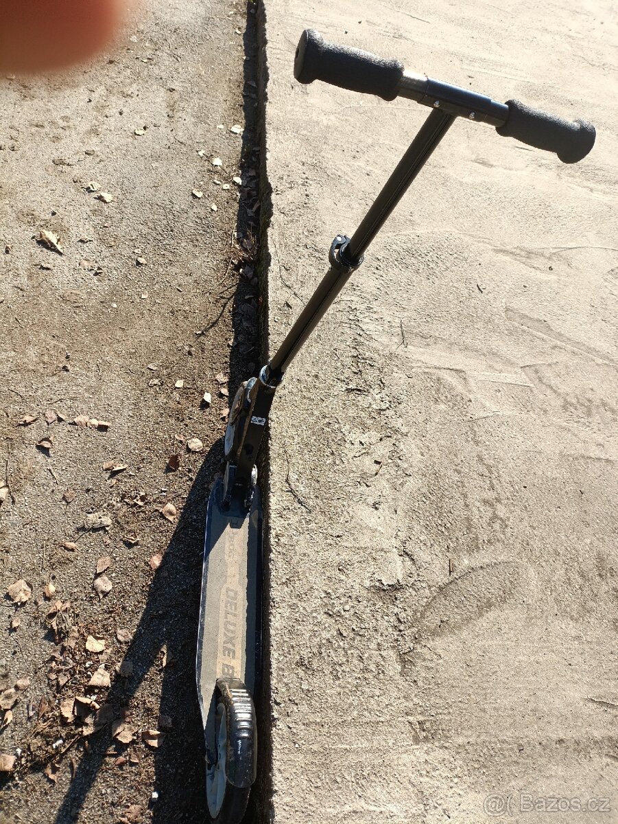 Koloběžka JD Bug Deluxe
Popis - 3