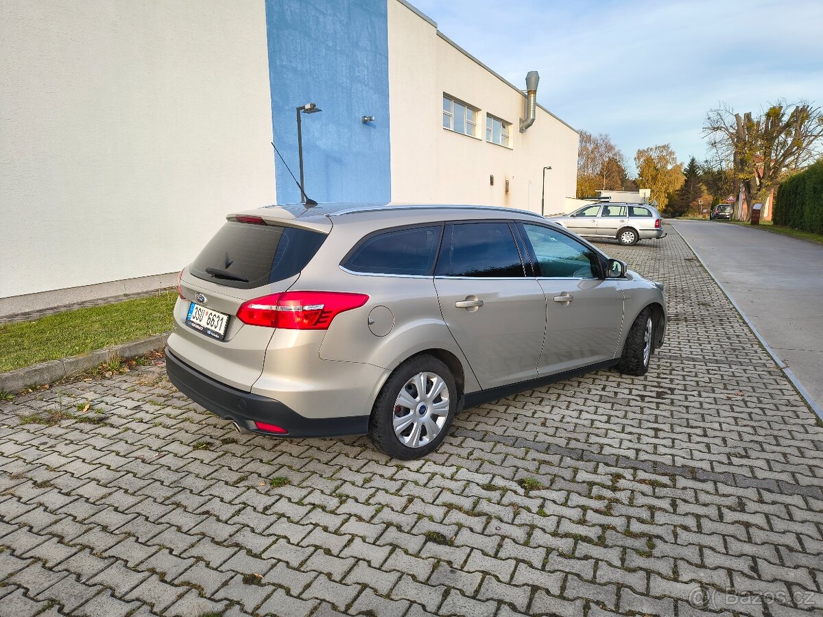 Ford Focus 2.0 tdci Titanium - 3