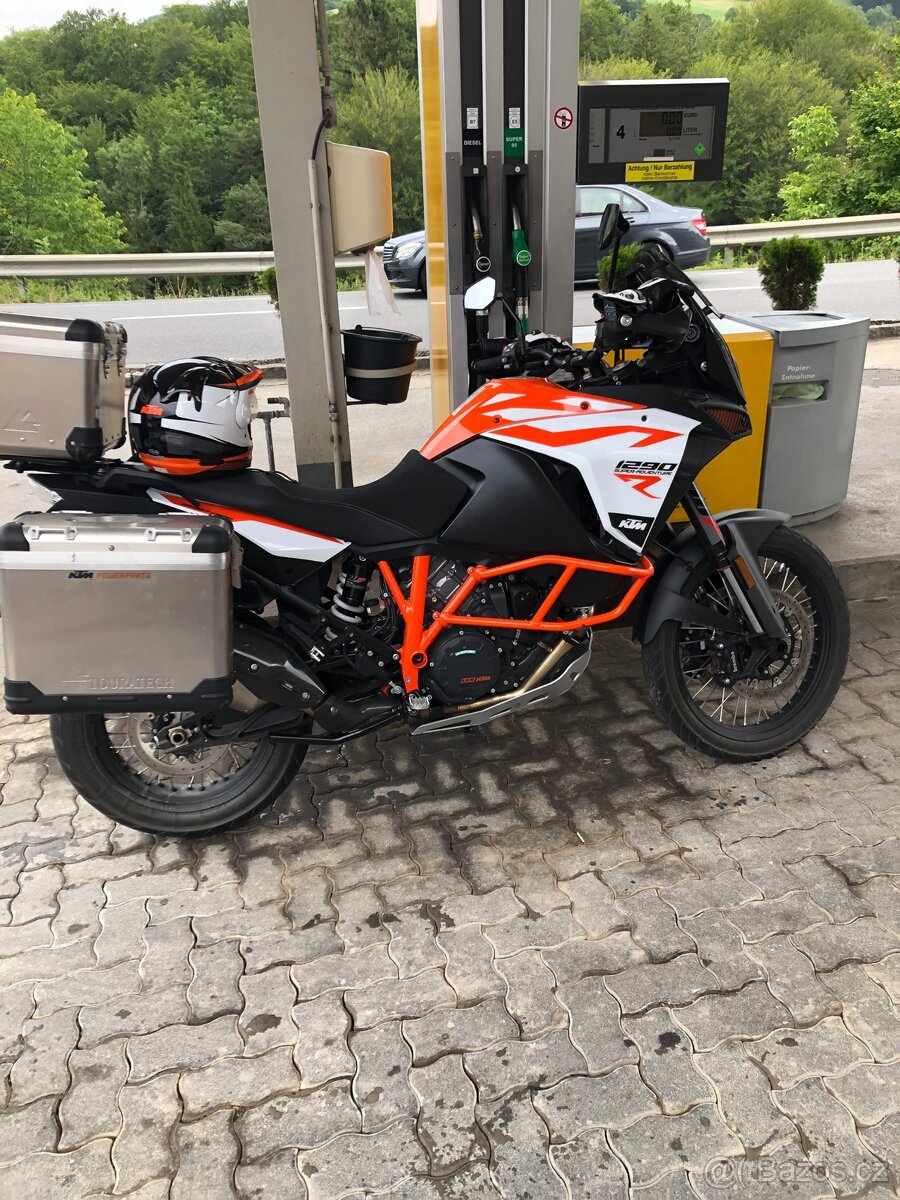 KTM 1290 SA R - 3