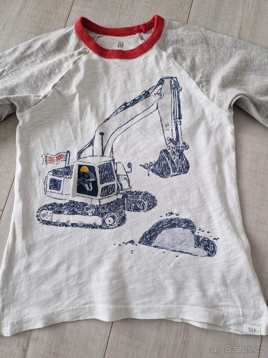 Tričko Gap s bagrem a 🦖 , vel.5 let - 3