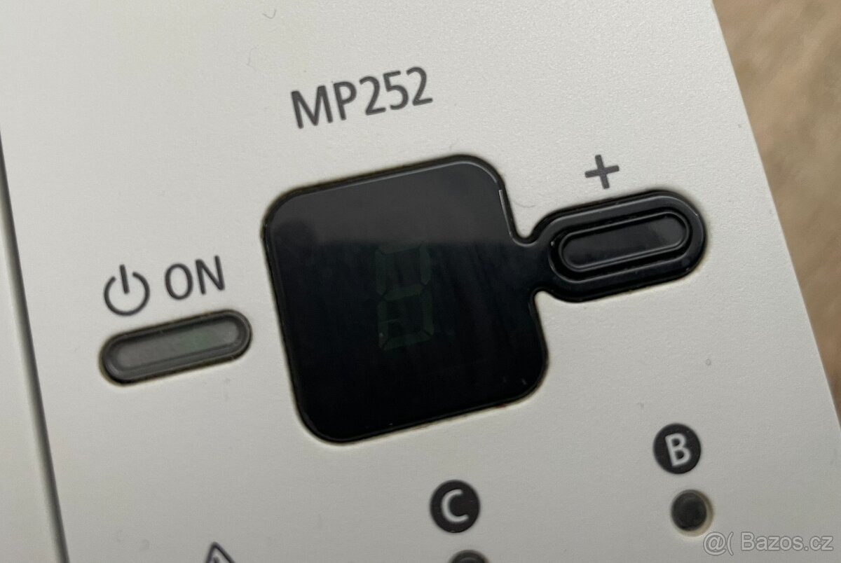 Multifunkční tiskárna Canon PIXMA MP252 - 3