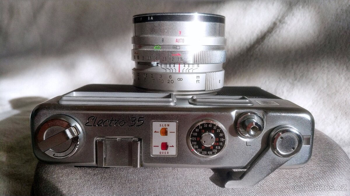 Yashica Electro 35 1:1,7 45 mm dálkoměrný fotoaparát - 3