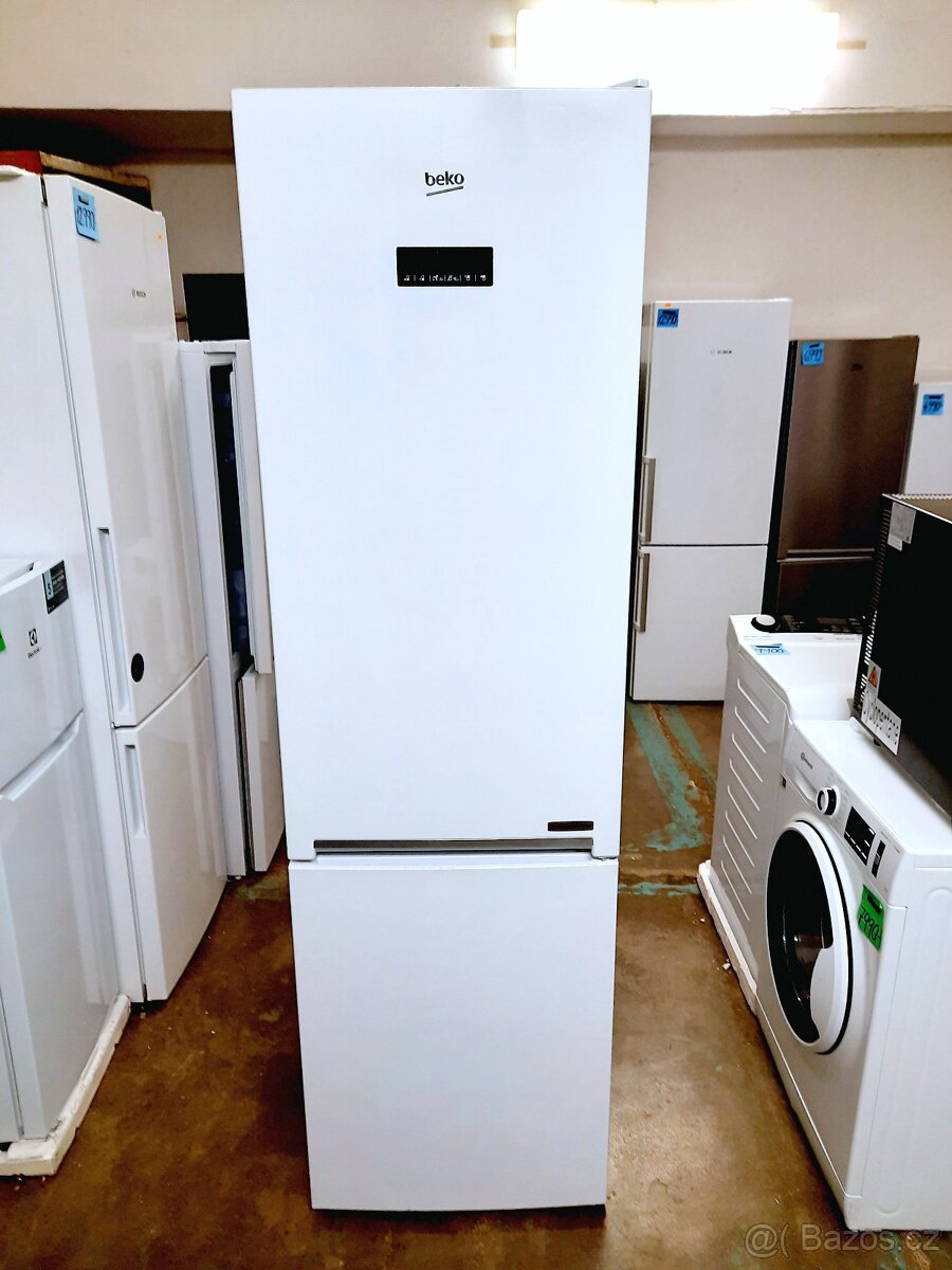 Nová lednice BEKO NeoFrost 203 cm, ZÁRUKA RCNA 406E60WN - 3