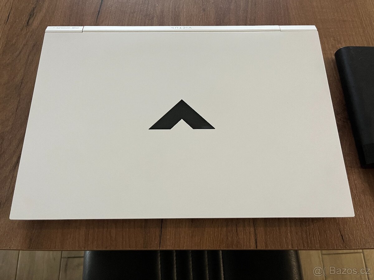 HERNÍ HP Victus 16" 144Hz-SSD 1TB-RTX 3060-RAM 16GB - 3