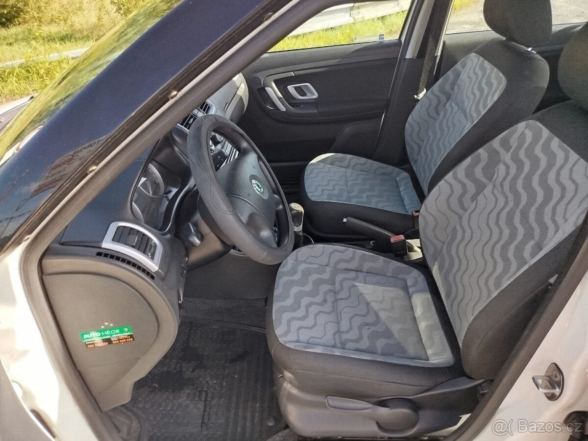 ŠKODA FABIA 1.2i..koupeno jako nové v ČR - 3