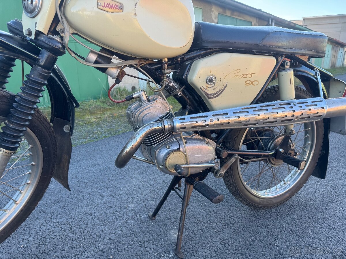 Jawa 90 - 3