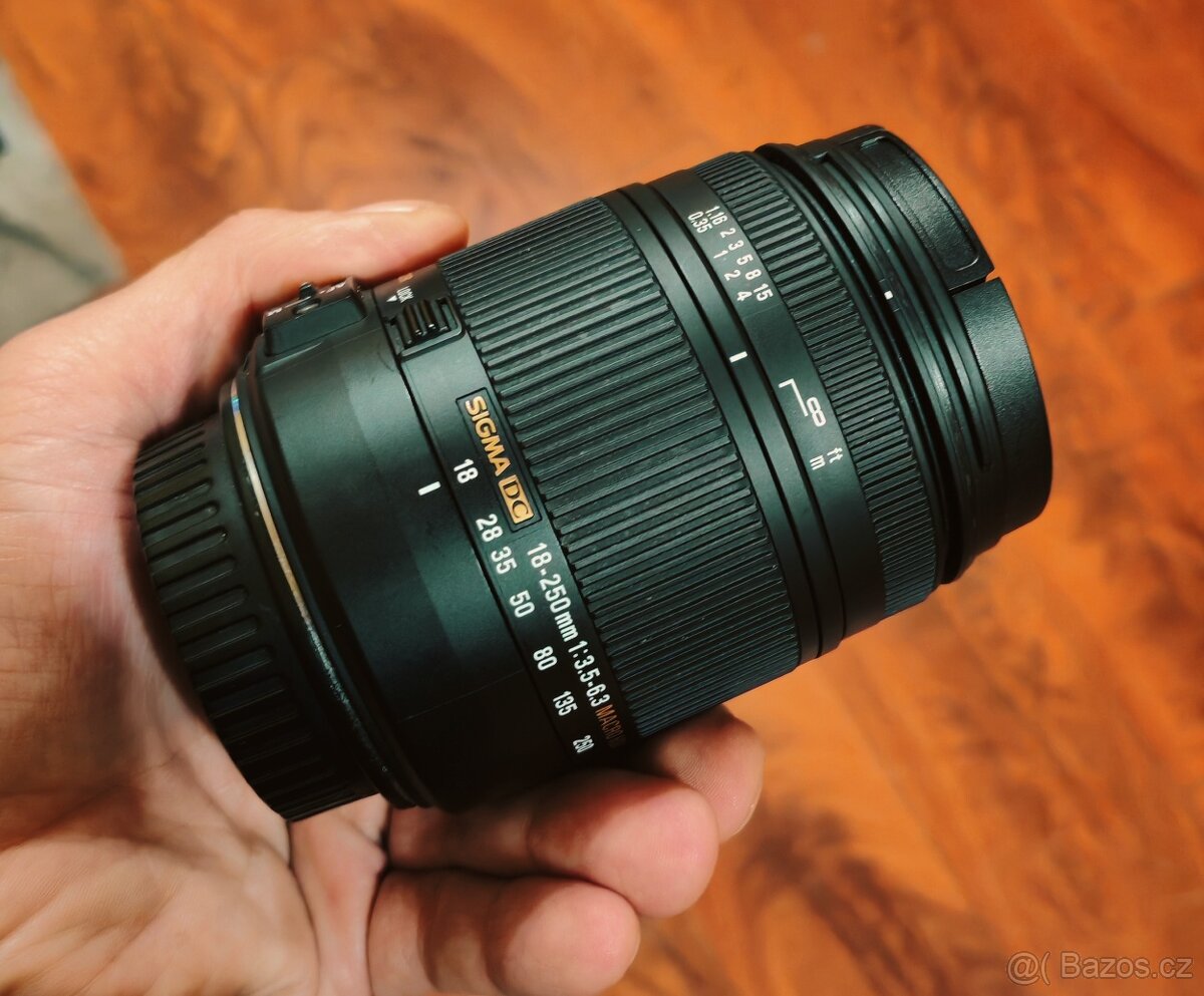 Sigma AF 18-250 HSM OS - 3