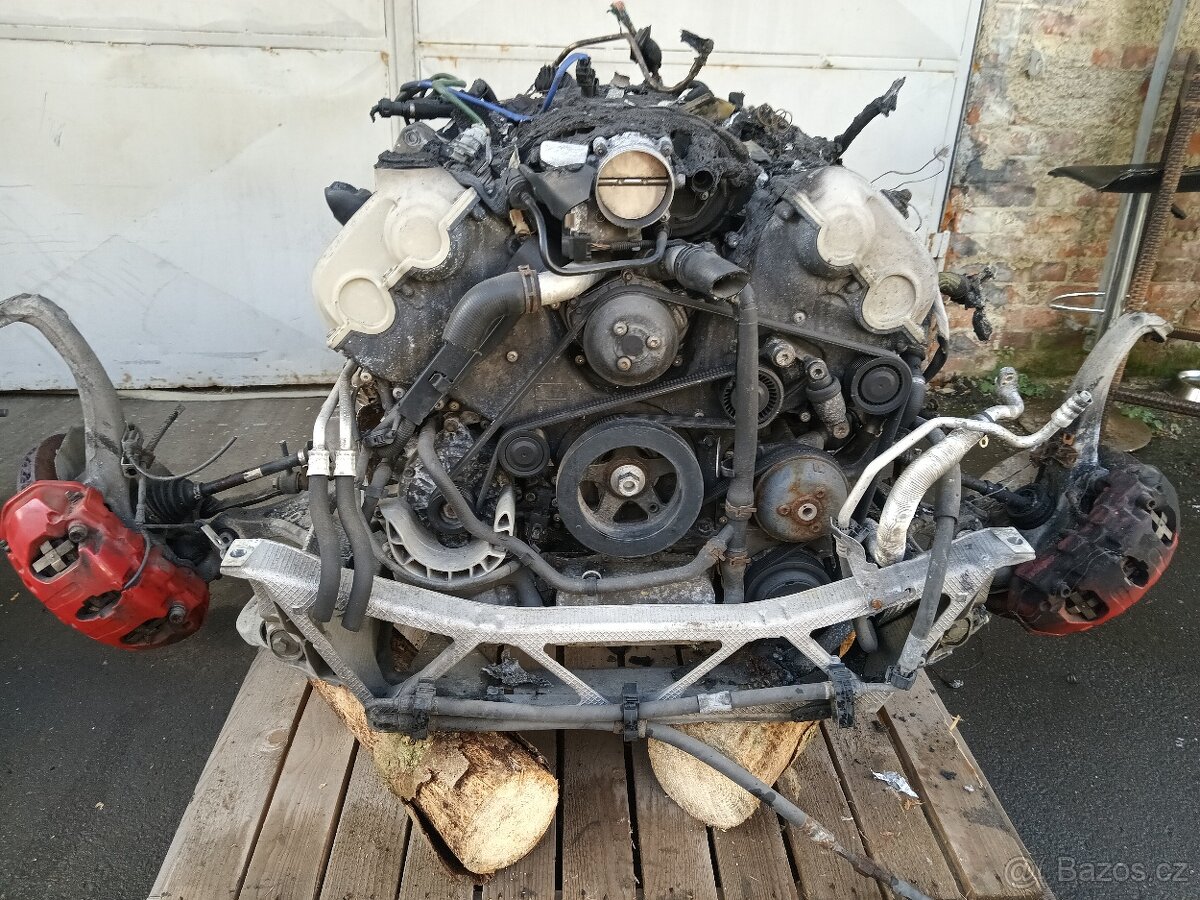 Prodám dily z Porsche Panamera 4s r.v.2011 - 3