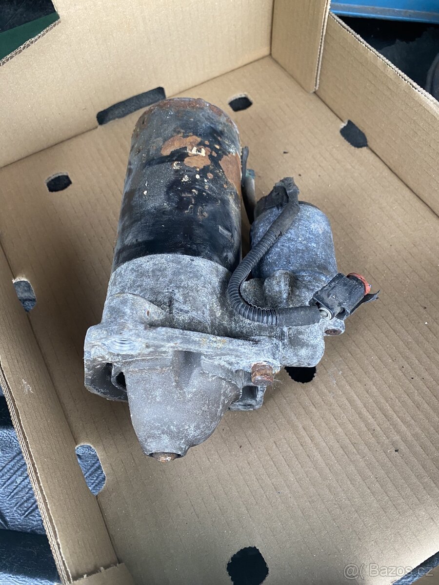 Volvo D5 startér - 3