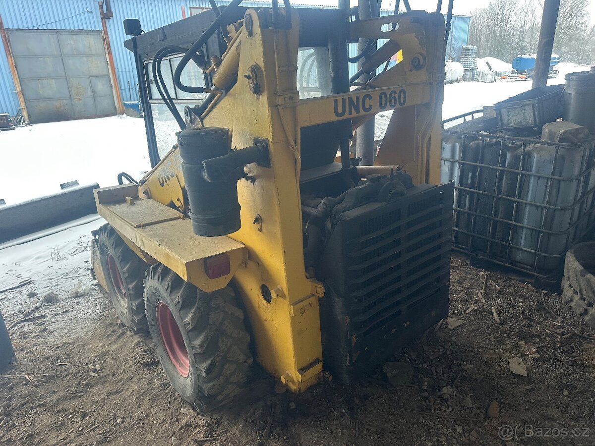 Unc 060 - 3